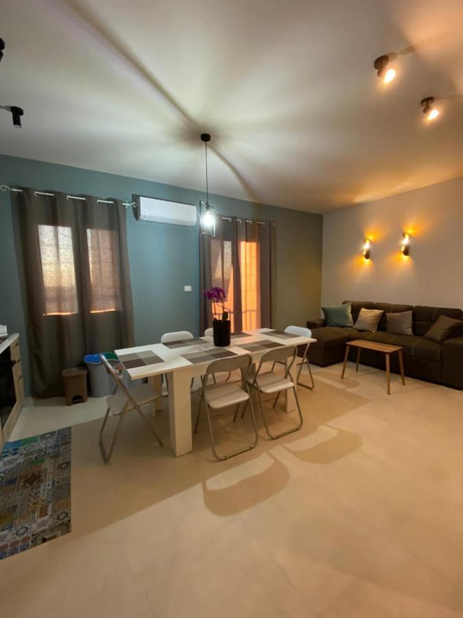 Viole Di Mare Guest House San Leone Esterno foto