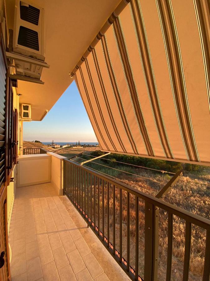 Viole Di Mare Guest House San Leone Esterno foto