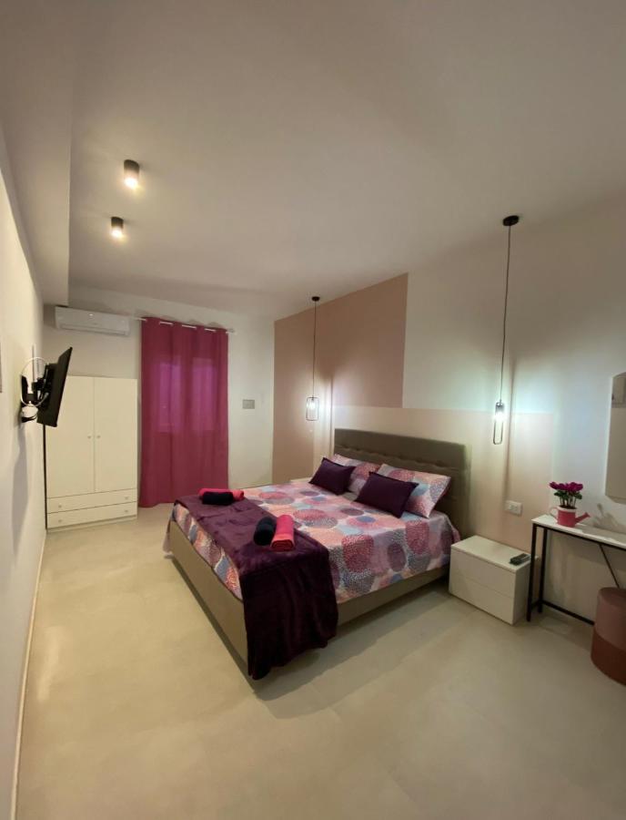 Viole Di Mare Guest House San Leone Esterno foto