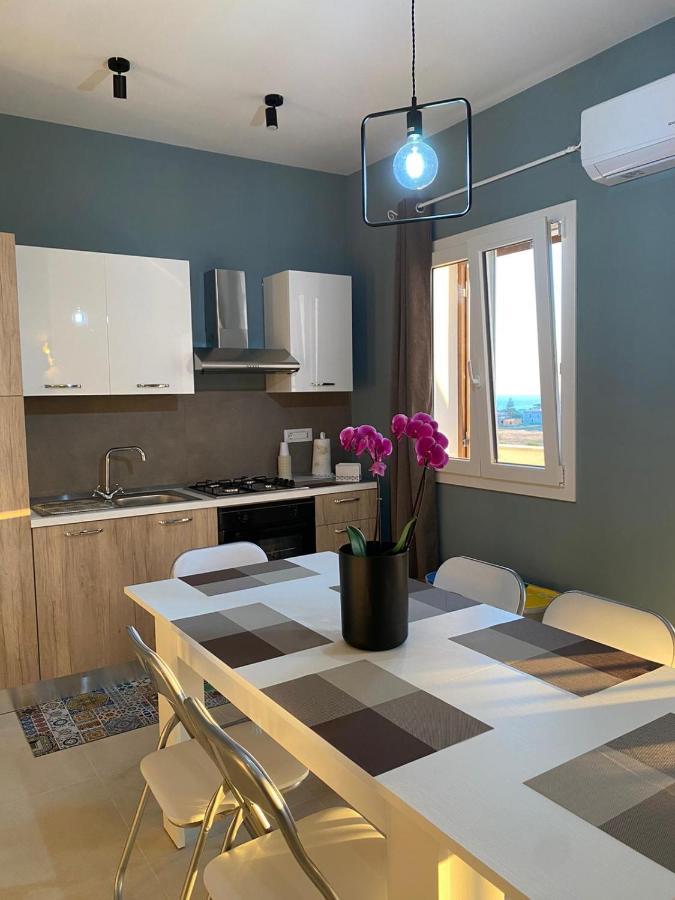 Viole Di Mare Guest House San Leone Esterno foto